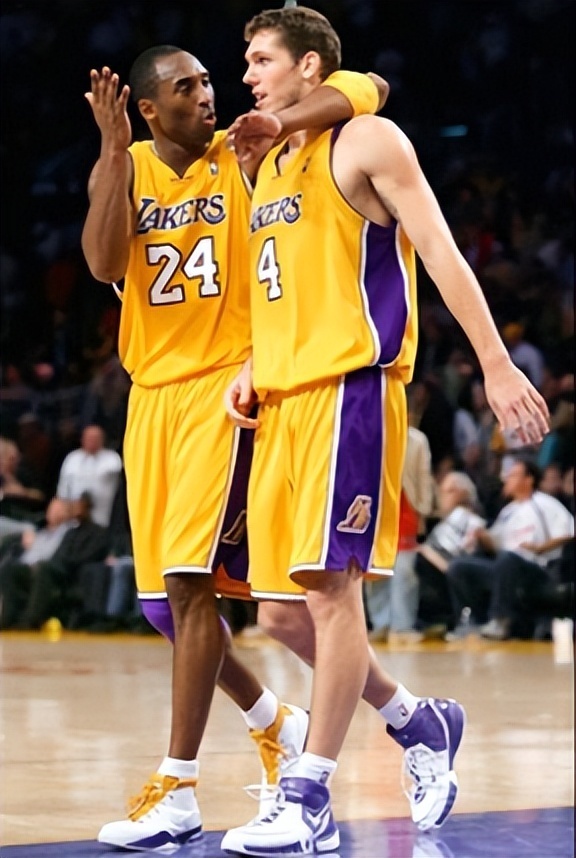 年曾怒斥队, 怎么样 年曾怒斥队, 怎么样