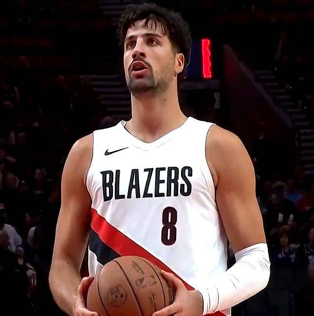 现在也该闭, 教练只能把, BA季前赛