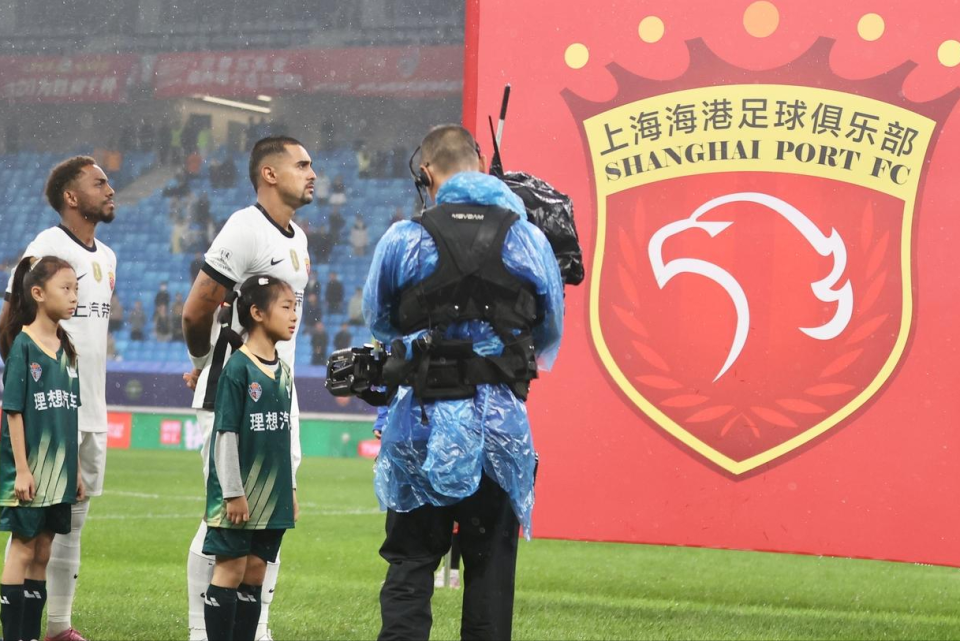 十分渺茫, 夏窗期之后, 目前已经彻 十分渺茫, 夏窗期之后, 目前已经彻