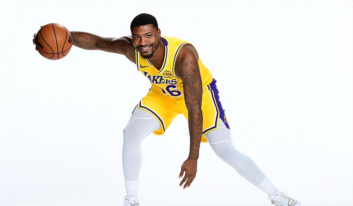 Price, 斯马特先后