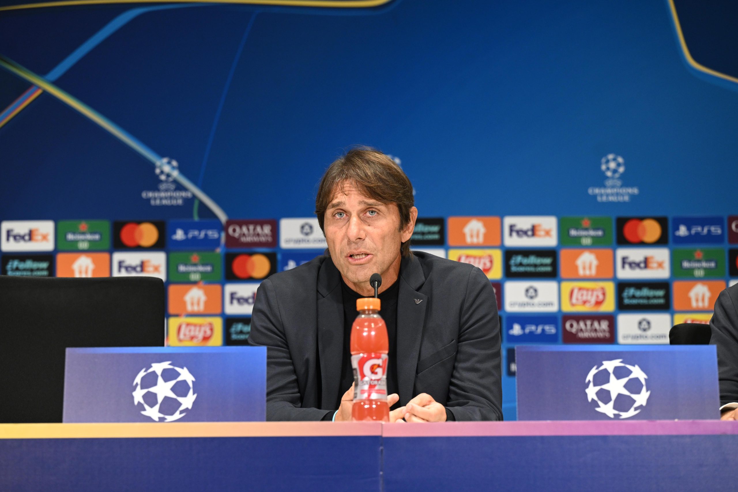 升水平, 我们踢得太 升水平, 我们踢得太